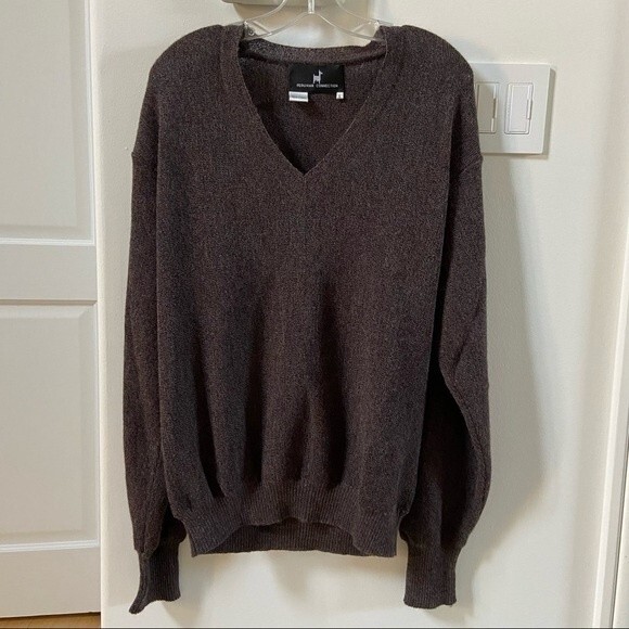 Peruvian Connection 100% Alpaca V Neck Brown Sweater L - Picture 3 of 9